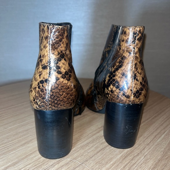 Jeffrey Campbell Final Booties in snake skin - Picture 3 of 5